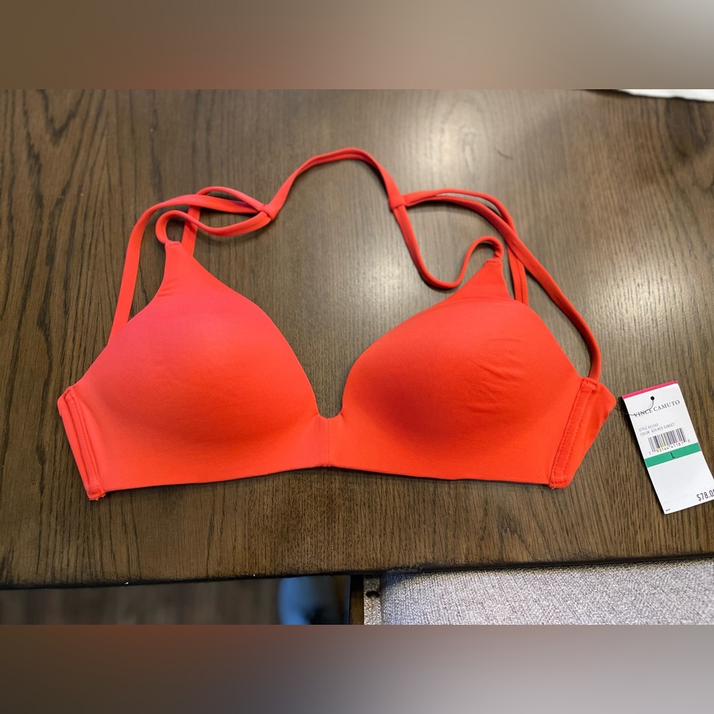 Vince Camuto Swim Top Size Large